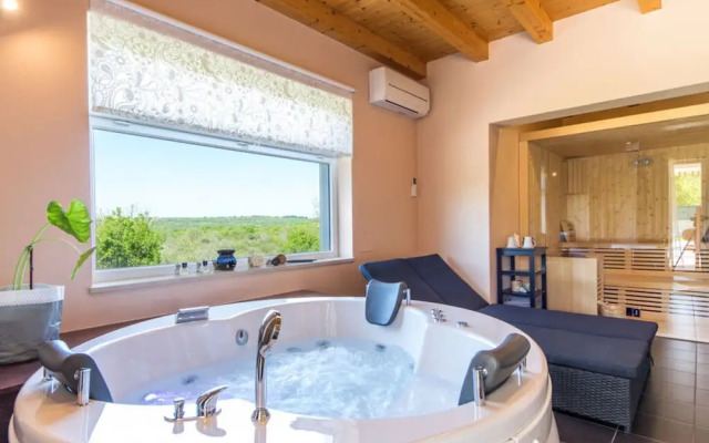 Patricia Comfortable Holiday Residence