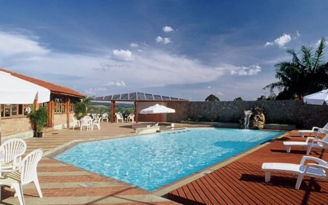 Shelton Hotel