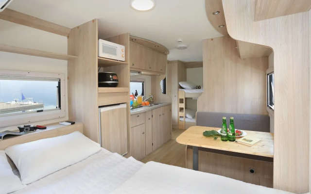 Poseidon Caravan - Campsite