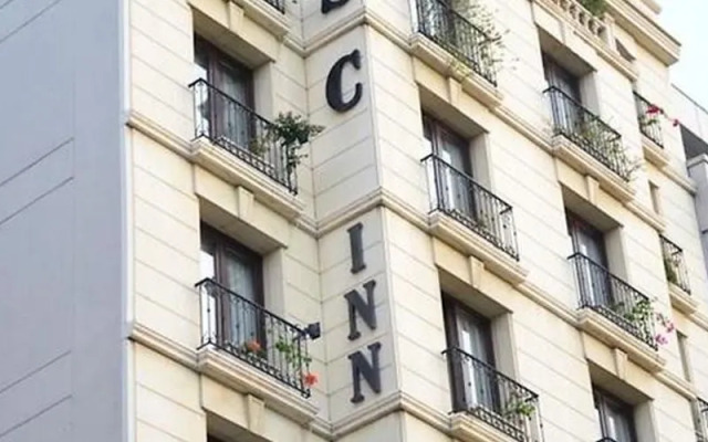 May Park Hotel