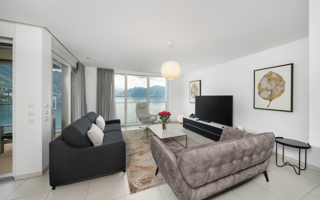 Montreux Lake View Apartments and Spa