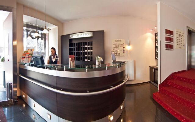 Hotel Savoy