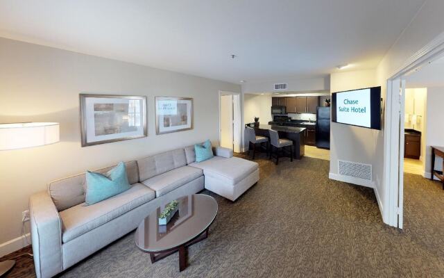 Chase Suites Hotel Brea-Fullerton