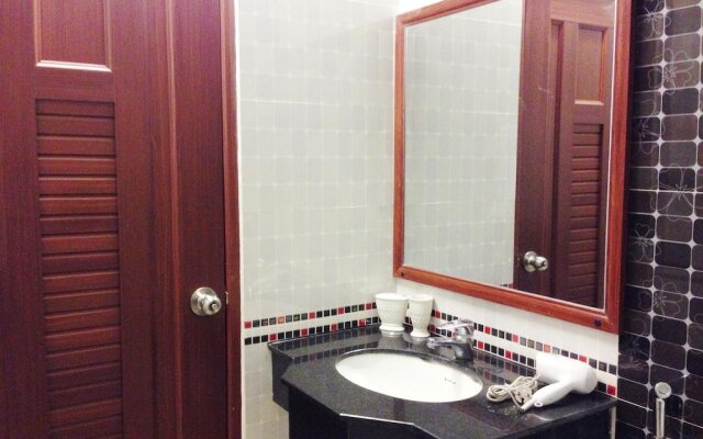 Meowy Boutique Hotel