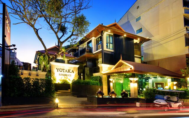 Yotaka Bangkok Hotel