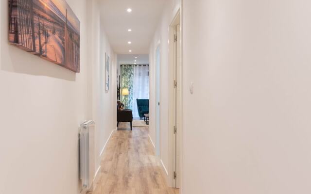 Abando Ii Apartment By Aston Rentals