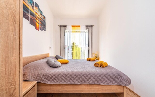Nice Apartment in Rovanjska With Wifi and 2 Bedrooms