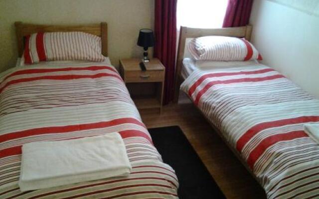 Tredegar Arms Budget Guesthouse For Walkers/Cyclists/Contractors/Traveler