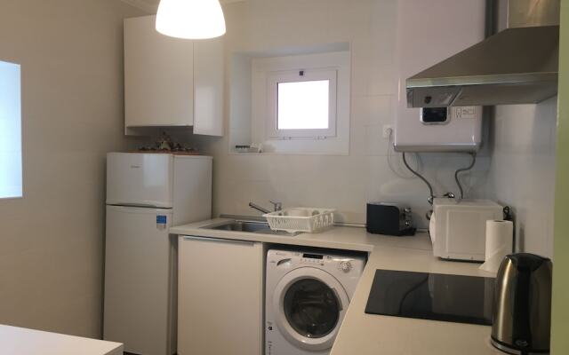 Alfama Tailor Made Green House With a View