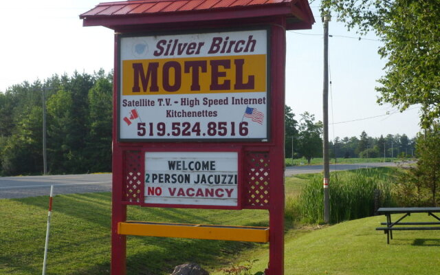 Silver Birch Motel