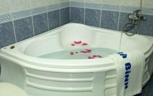 Ha Binh Hotel & Motel