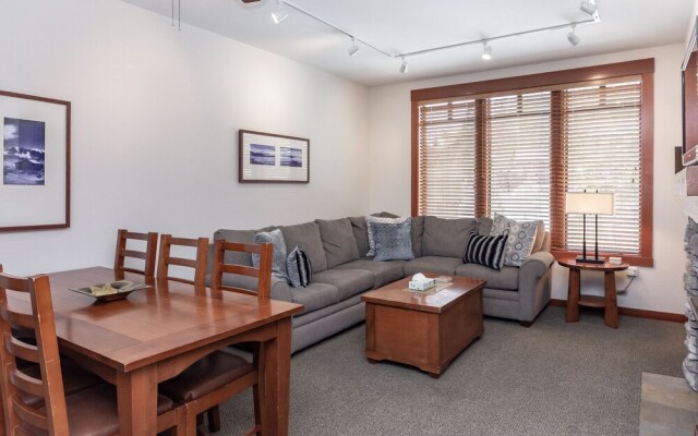 Village #3310 Lincoln House