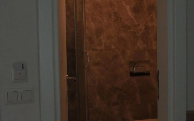 Ixir Hotel