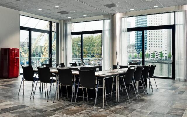 Mainport Hotel Rotterdam, a Hilton Affiliate Hotel