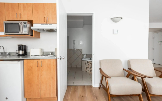 Hotel Les Suites Labelle