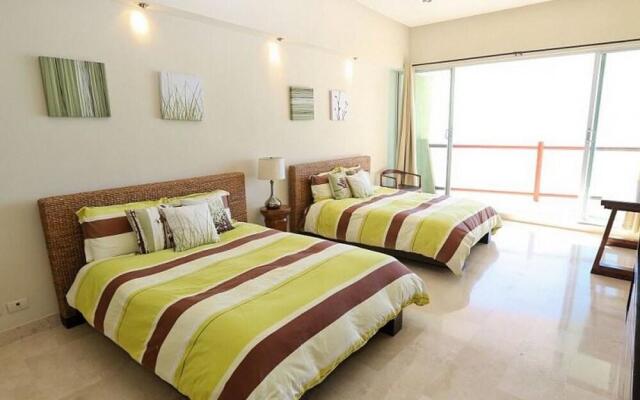 Encanto Living 1103 -3BR by Kivoya