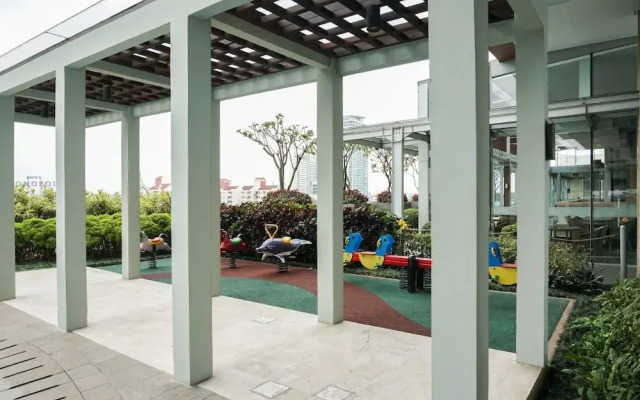Stunning 1BR @ The Mansion of Kemang Apartment By Travelio
