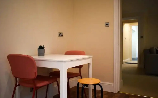 Private, Spacious & Central 1 Bedroom Flat in Brighton