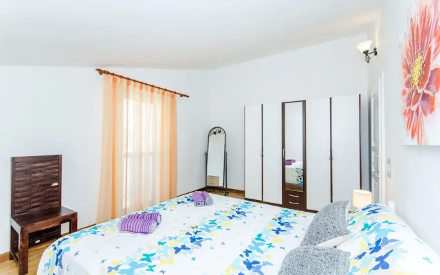 Apartment The Place