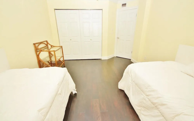 Las Brisas 424 Apartment 2