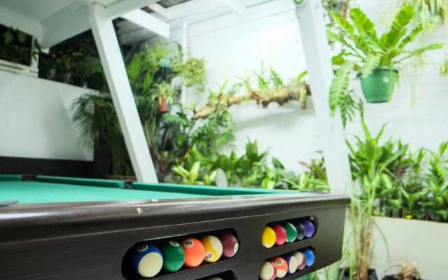 Humble Hut Hostel