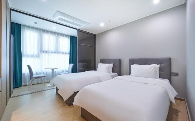 Jeonju Signature Hotel
