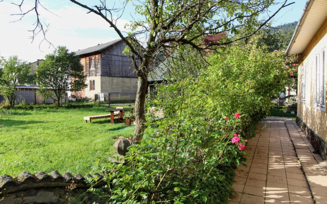 Окремий еко-котедж "Попівун"