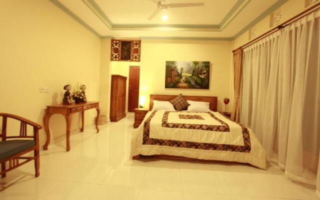 Loris Homestay