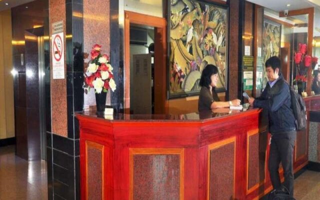 Plaza Hotel Harco Mangga Dua