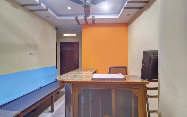 Spot On 80459 Deccan Residency