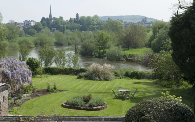 The Bridge House Boutique B&B