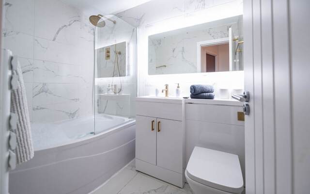 Manhattan Luxury Suites