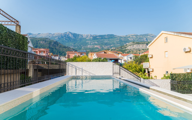 Hotel Kadmo by Aycon