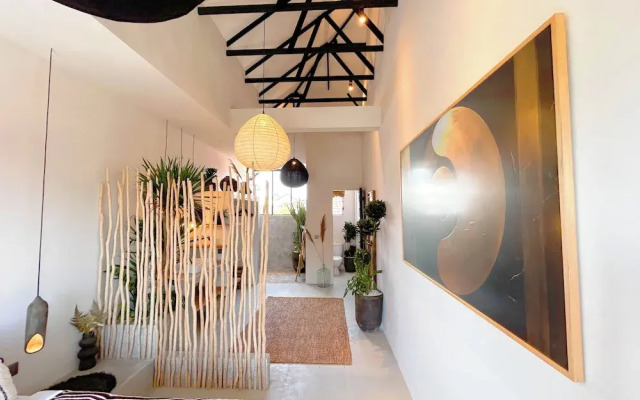 House of Yin