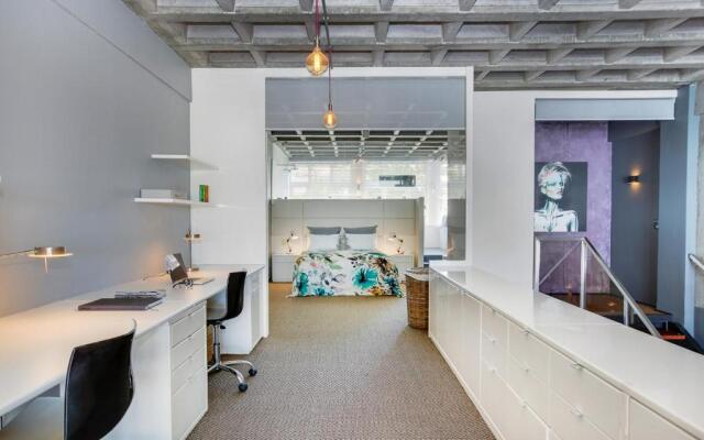Leyden House Loft Apartment