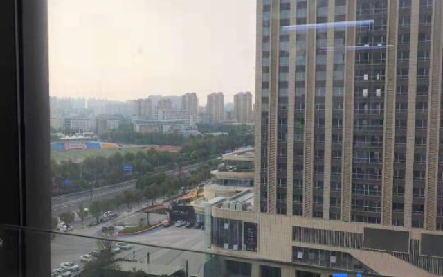 Golden Stone Business Hotel
