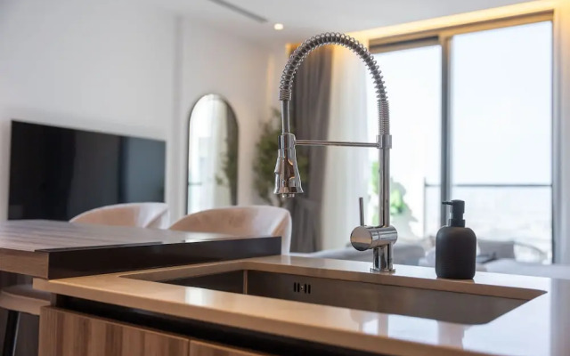 Sleek Studio in Jumeirah Village Triangle