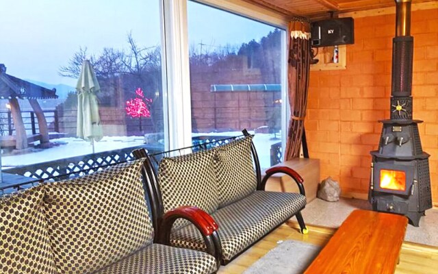 Jinan Yongdam dam Haneul Pension