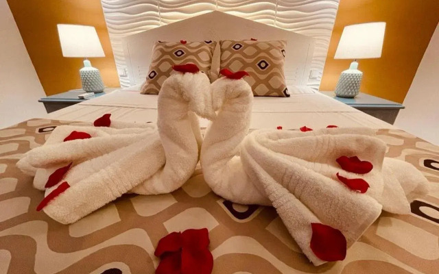 Tropicana Suites
