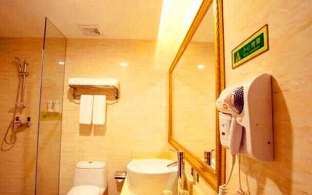 Vienna Hotel Guangdong Huizhou Maidi South Road