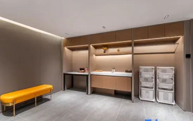 Homeinn Plus Hotel (Quanzhou Quanshang Global Plaza)