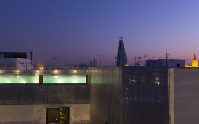 Hotel Macia Sevilla Kubb