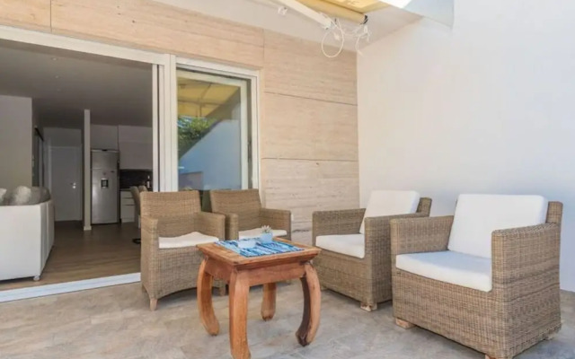 Ema With Pool & Sauna