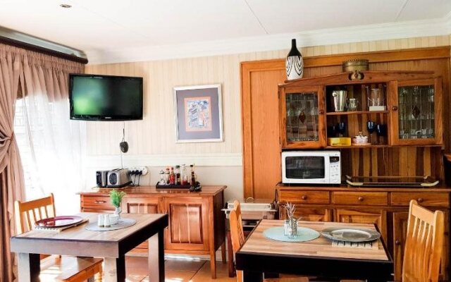 Dormio Manor Guest Lodge