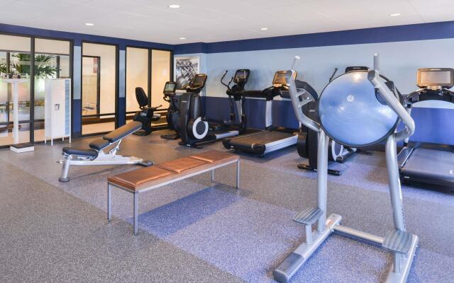 Embassy Suites by Hilton Detroit Metro Airport