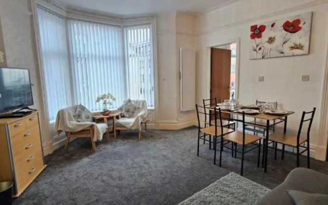 Lawnswood Holiday Apartments