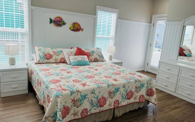 Avalon West- 5 Bedroom Home by RedAwning