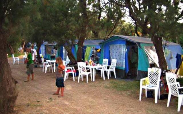 Camping Mithimna