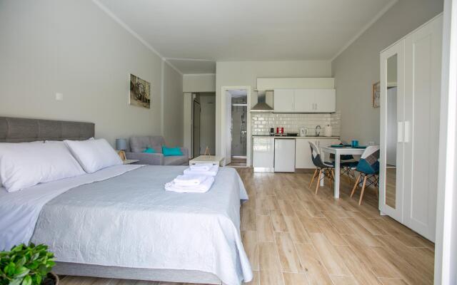 Raise Comfy studio in the heart of Athens