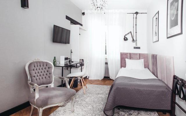 Arthotel Stalowa 52